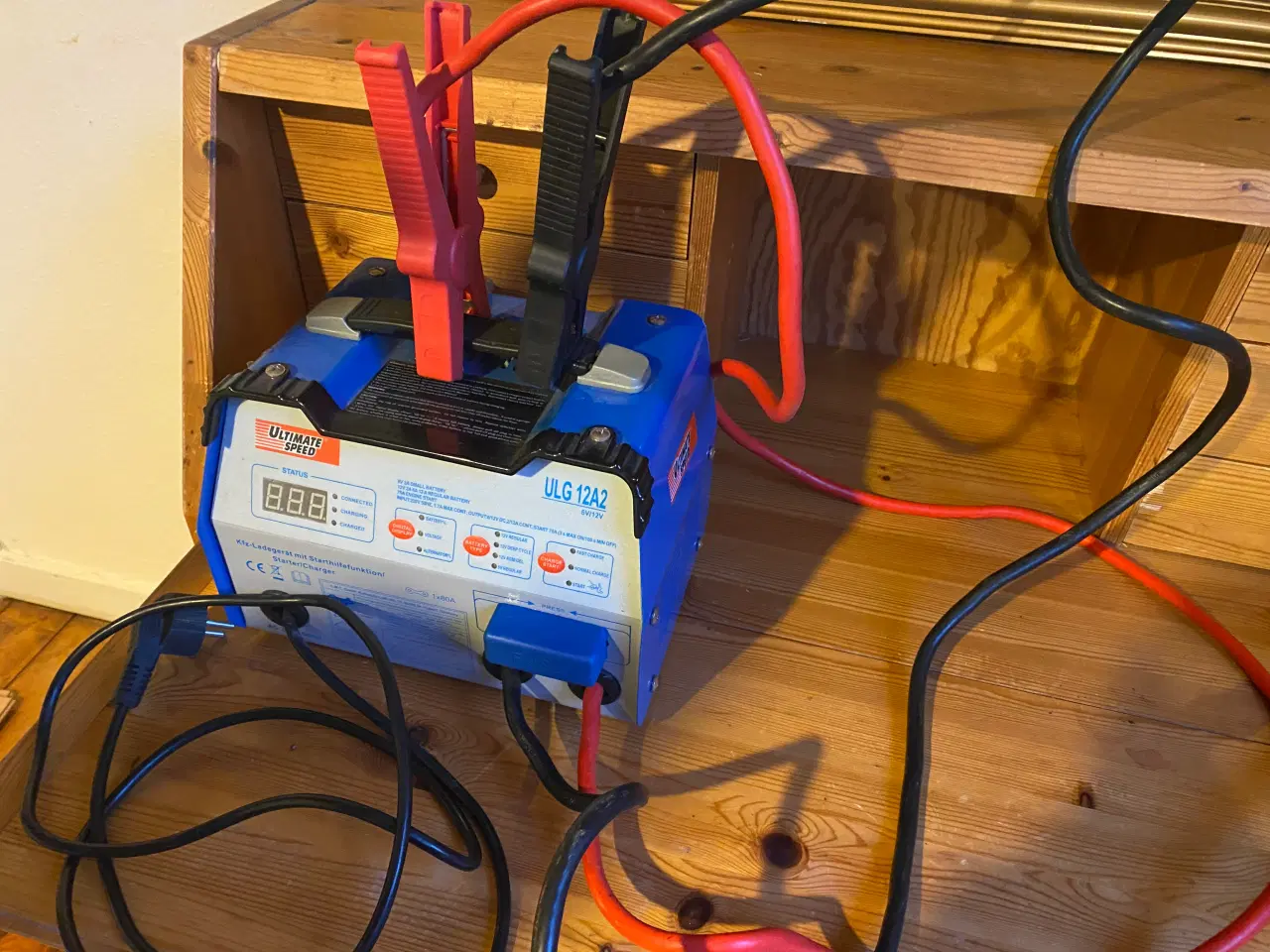 Billede 1 - Batterioplader før Bil Mærke Ultimate Speed ULG12A