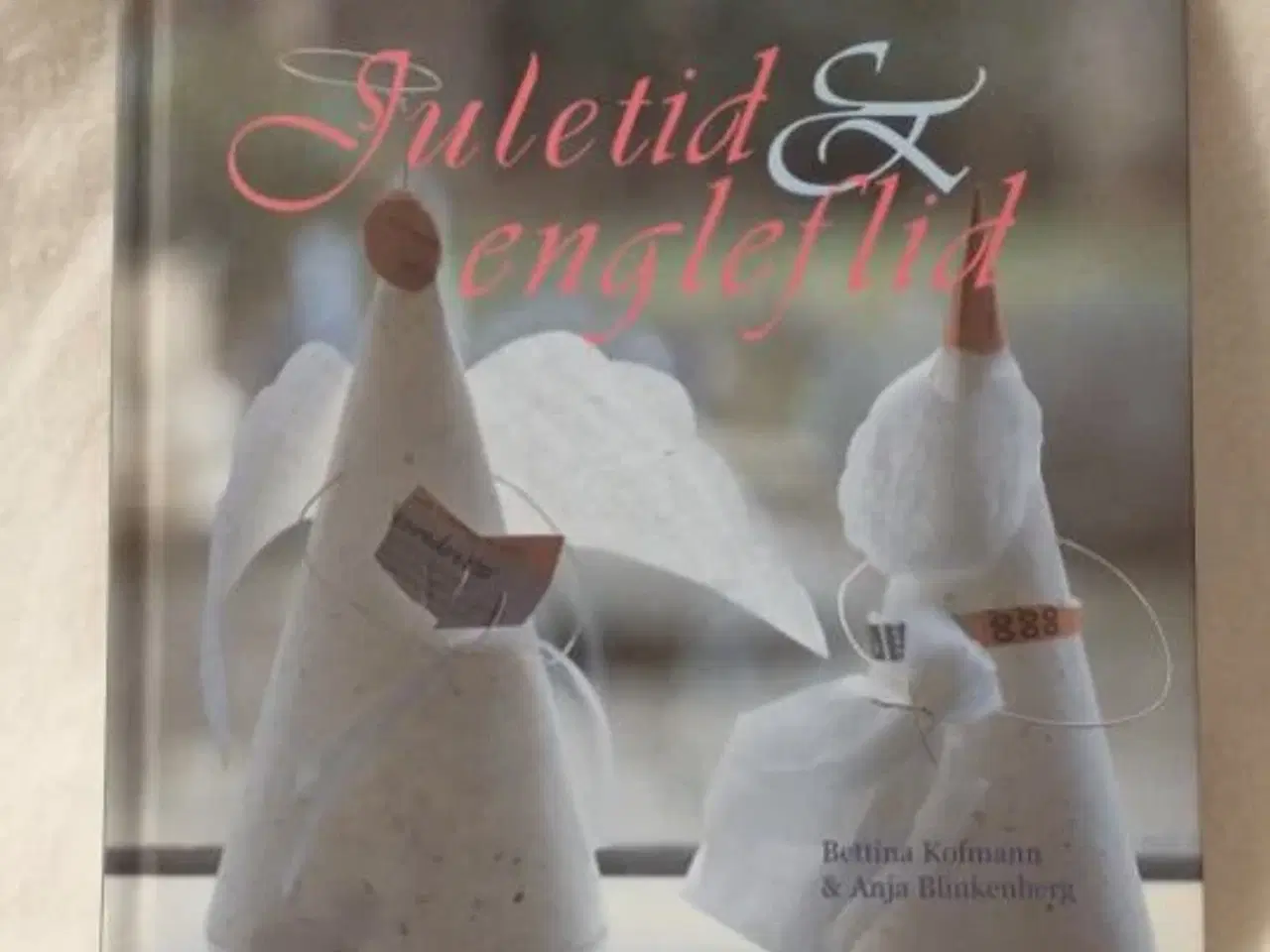 Billede 1 - Juletid og Engleflid