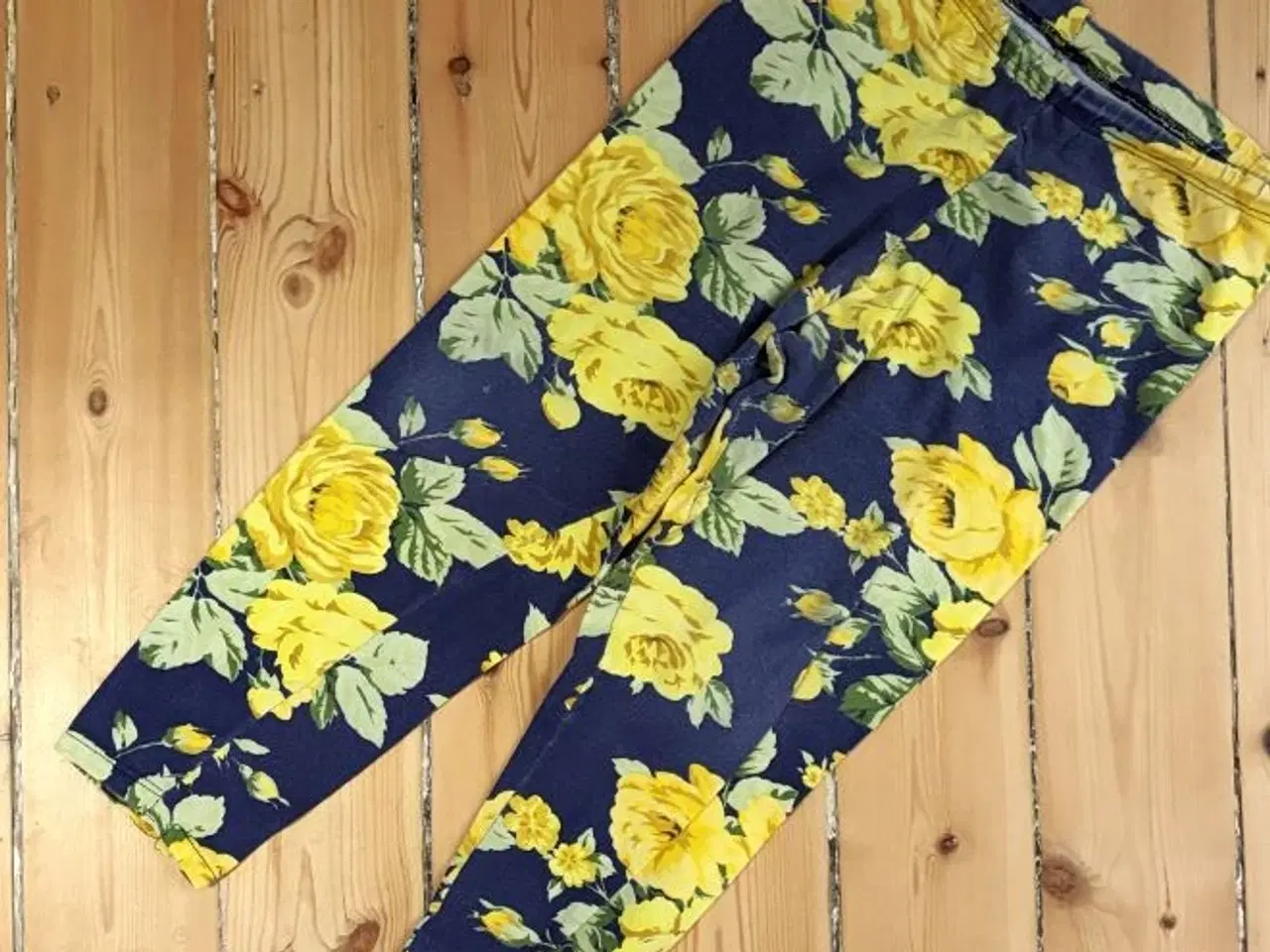Billede 9 - Masser af blomstrede gamacher / leggins - vælg sel
