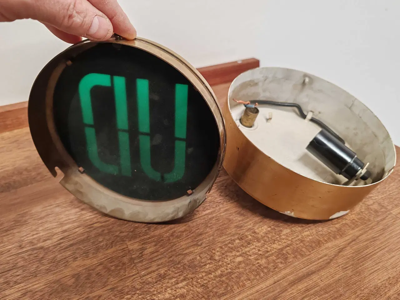 Billede 7 - Ud lysskilt i messing