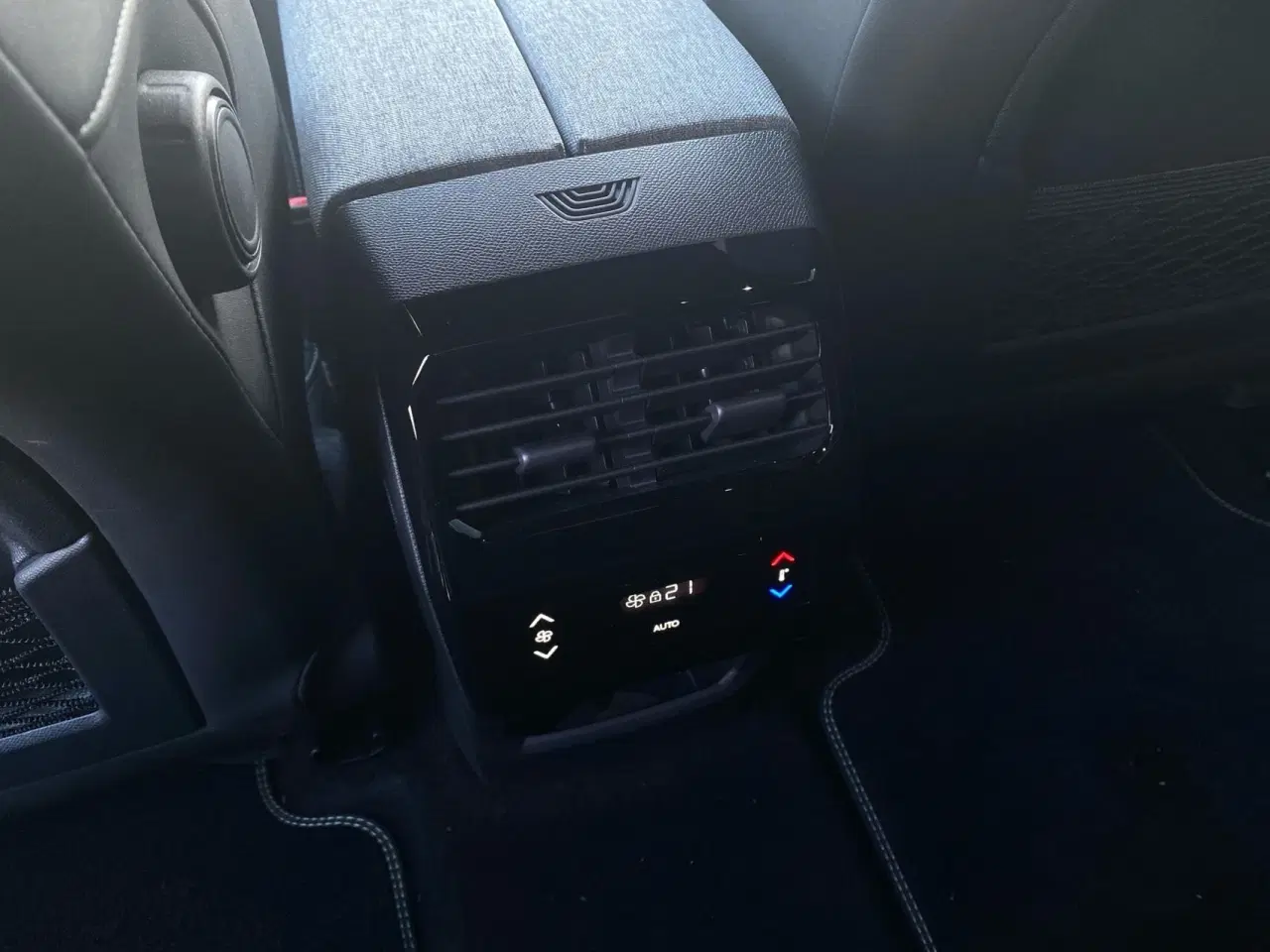 Billede 13 - Peugeot e-5008 EL GT 210HK 5d Aut.