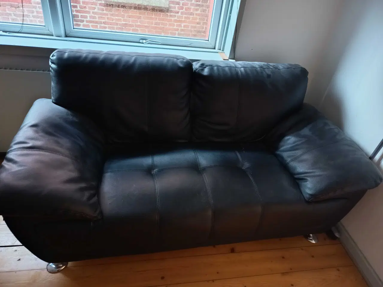 Billede 1 - 2 pers. Kunstlæder Sofa