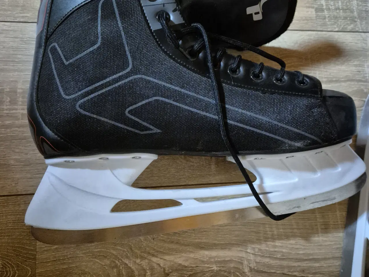 Billede 2 - Skøjter til mænd 