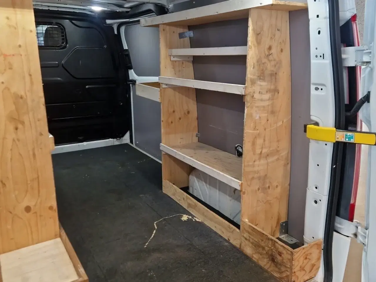 Billede 11 - Ford Transit Custom 300 L2 2,0 TDCi 130 Trend