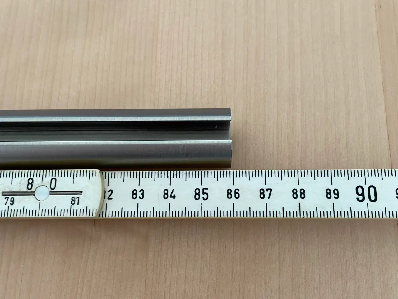 Billede 2 - Kort dekorativ Luxaflex gardinstang