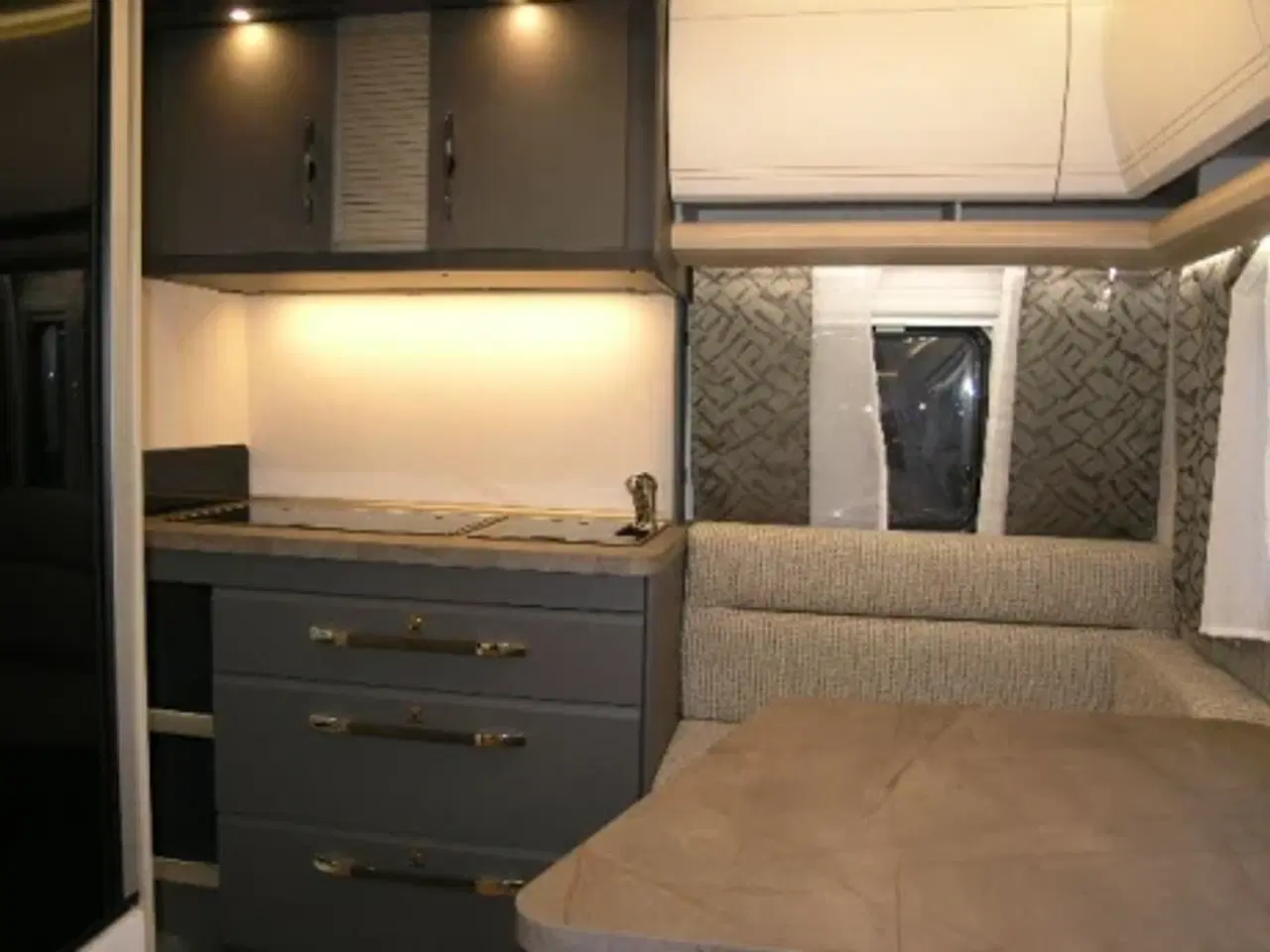 Billede 6 - Hobby De Luxe 400 SFe