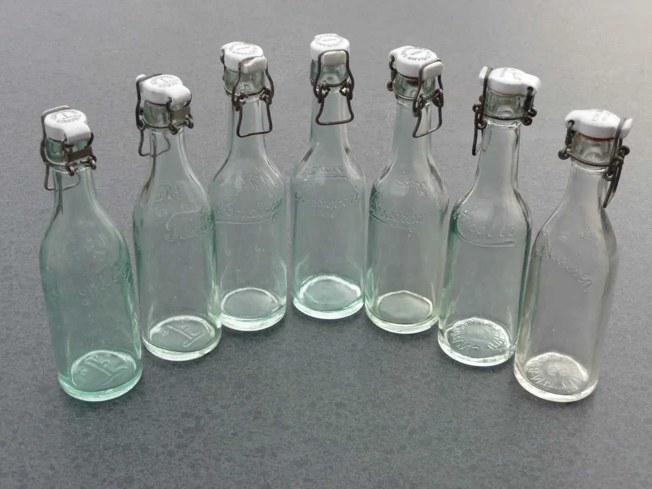 Billede 1 - GAMLE PATENTFLASKER - "S O L G T"