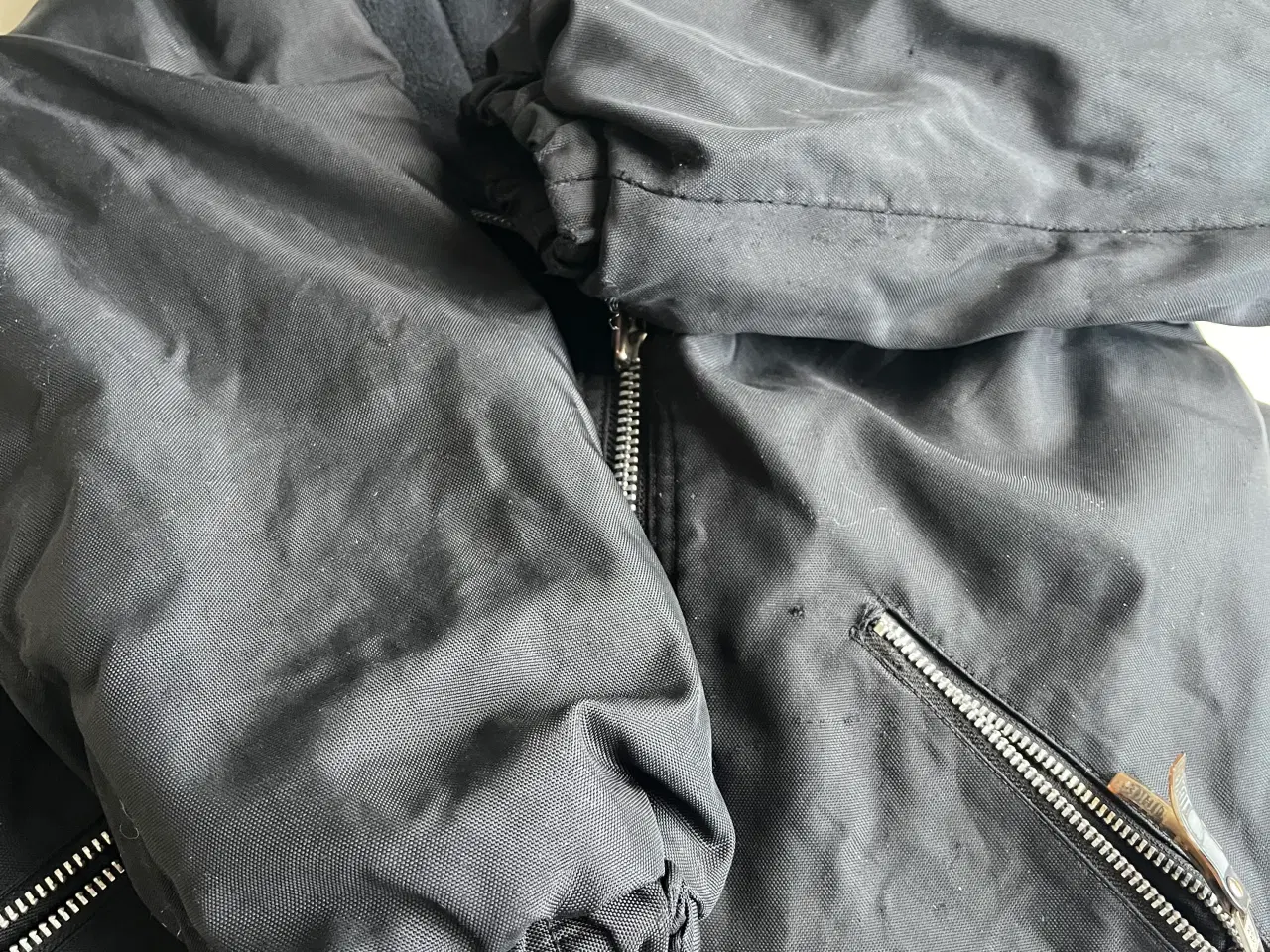 Billede 7 - Flyverdragt størrelse 122 