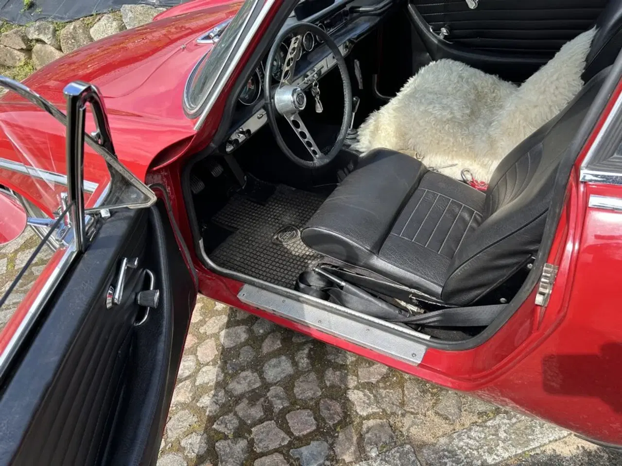 Billede 8 - Volvo P 1800 årg 1965  Nyrenoveret motor