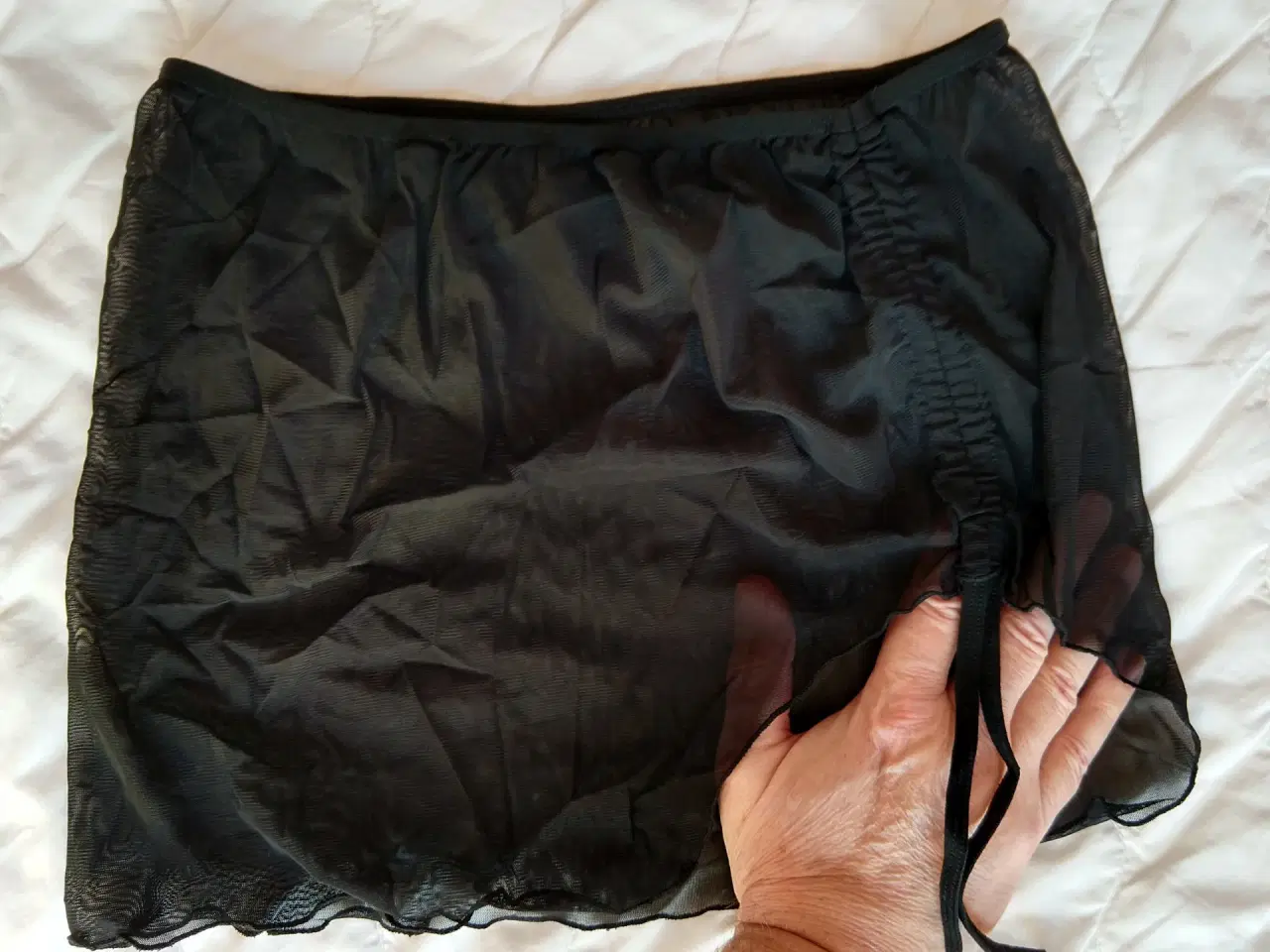 Billede 3 - Gennemsigtig nederdel