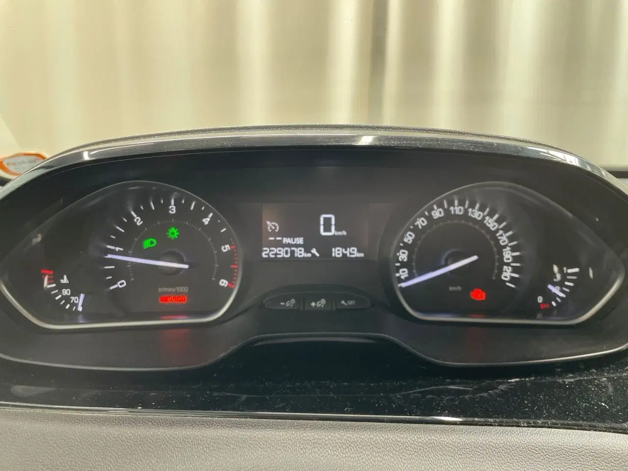 Billede 8 - Peugeot 208 1,6 BlueHDi 100 Active