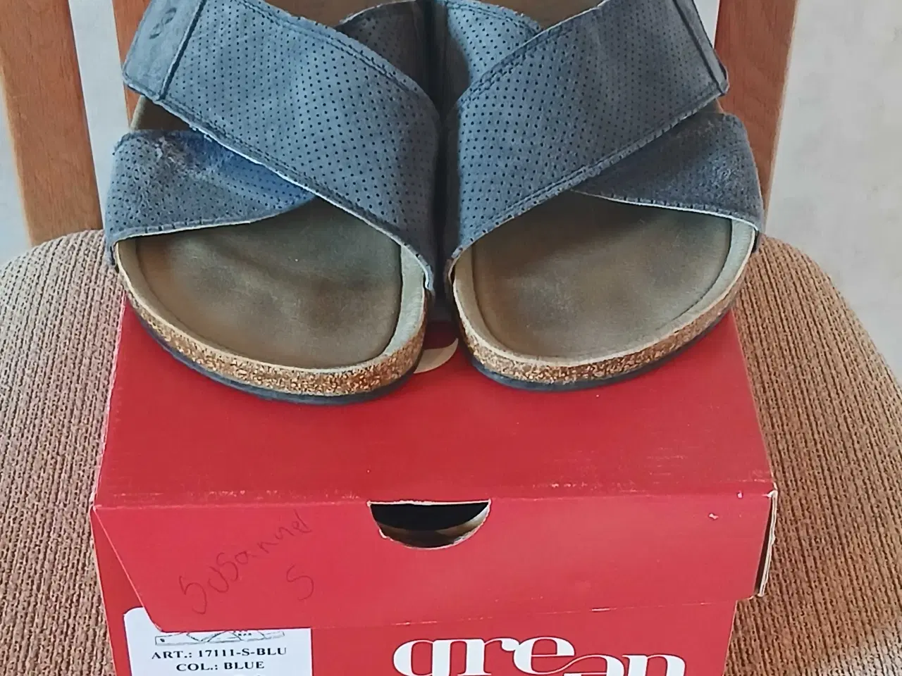 Billede 1 - Sandaler str 39