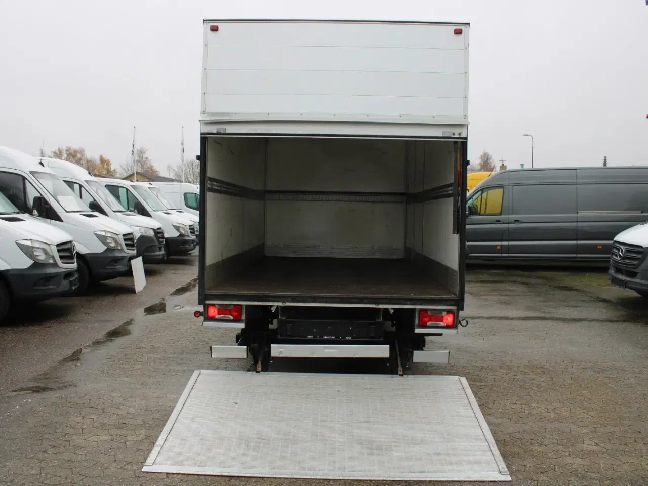 Billede 10 - Iveco Daily 2,3 35S14 Alukasse m/lift