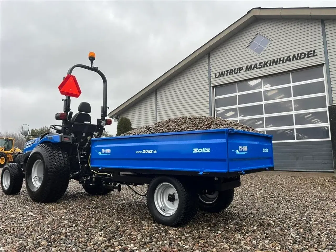 Billede 14 - - - - Solis TS1500 tipvogn med bagtip, aftagelige sider og fine brede dæk.