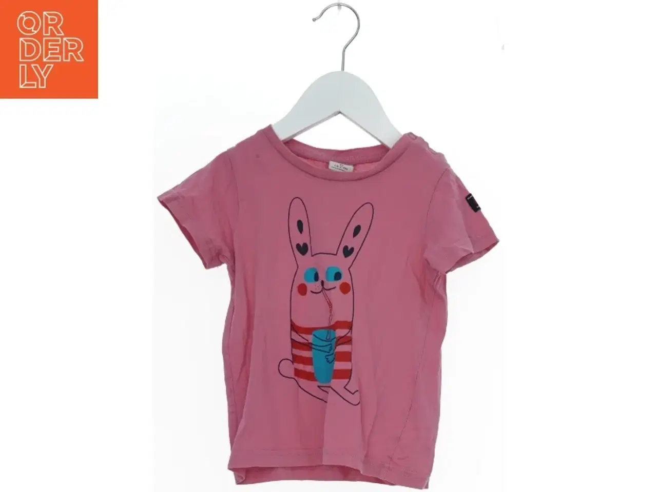 Billede 1 - Børne T-shirt med kaninmotiv fra Polarn o. Pyret (str. 92)