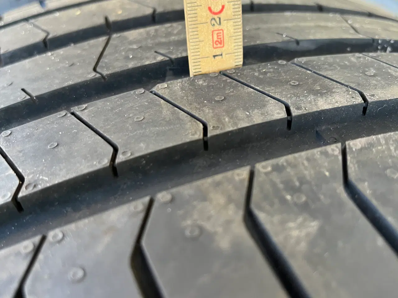 Billede 5 - Pirelli sommerdæk 285/40R19 Y