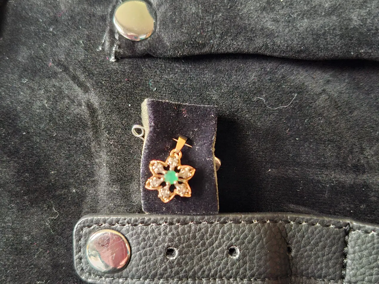 Billede 3 - Guld og hvidguld vedhæng