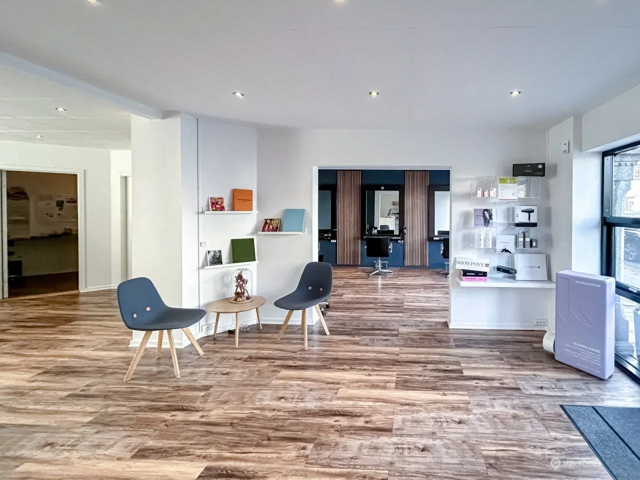 Billede 3 - Erhvervslejemål til frisør/butik