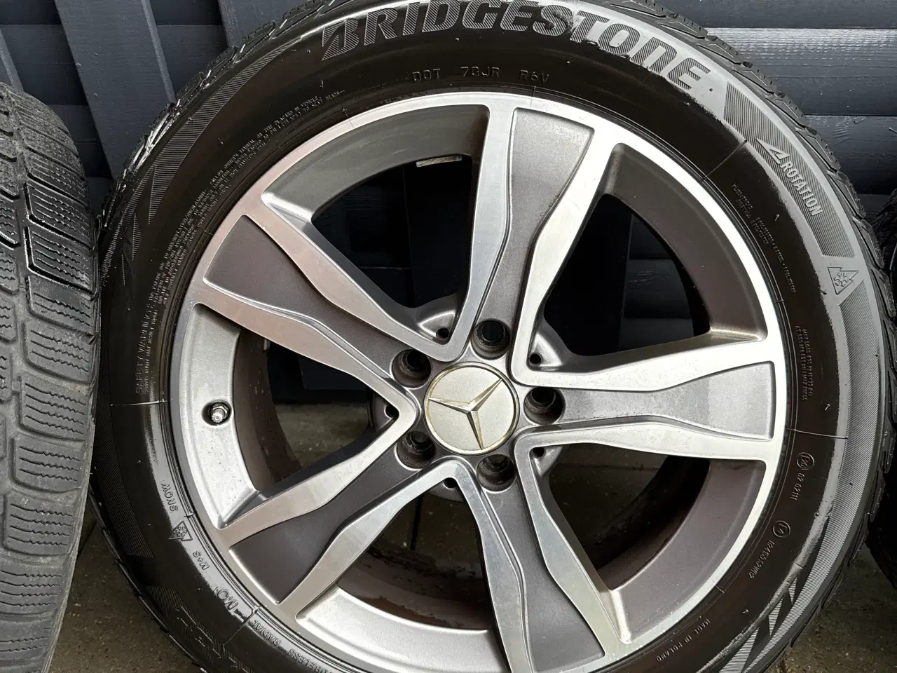 Billede 3 - 17” 5x112 Originale Mercedes alufælge med Bridgest