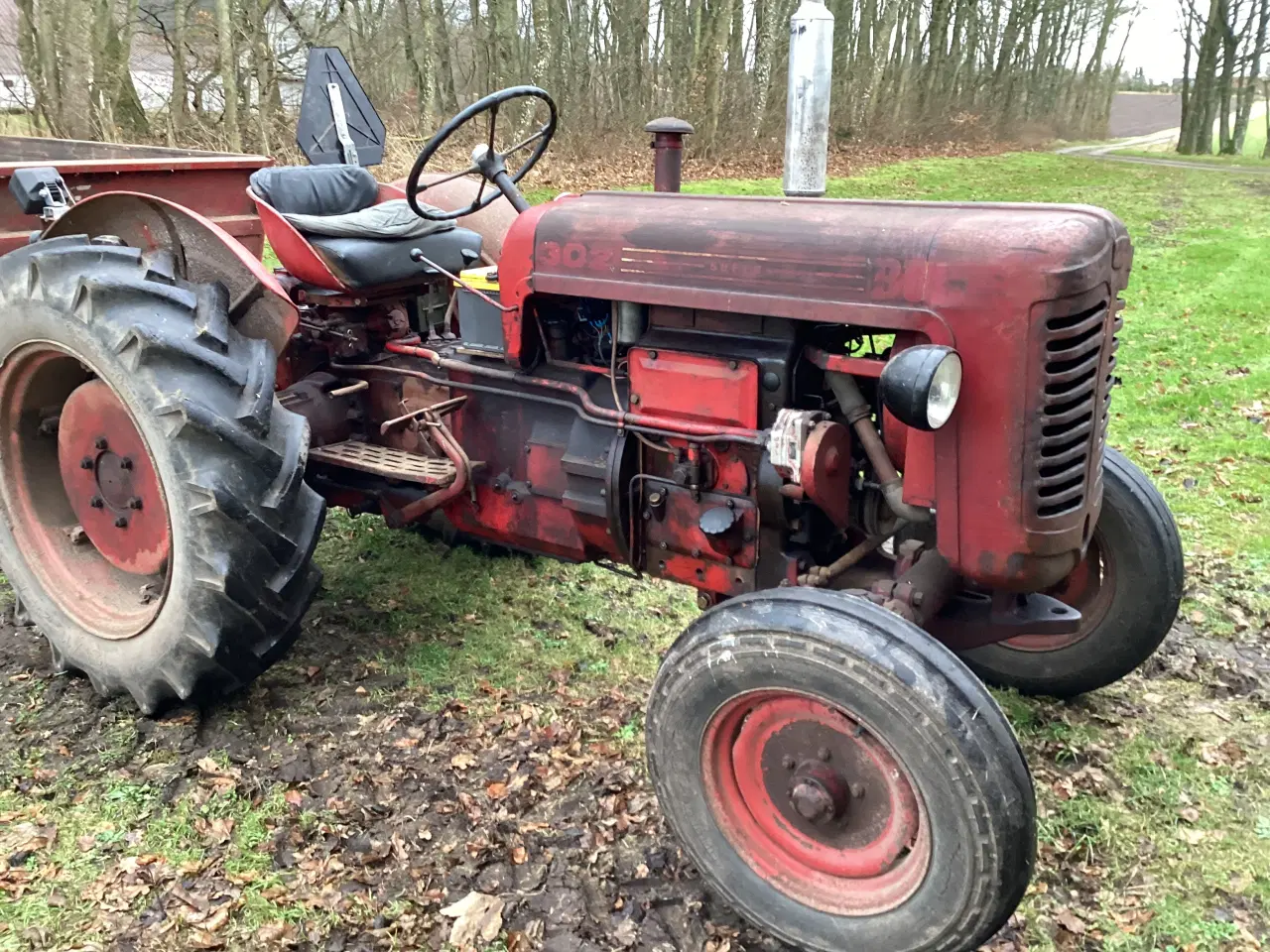 Billede 1 - VETERANTRAKTOR. BUKH. 302