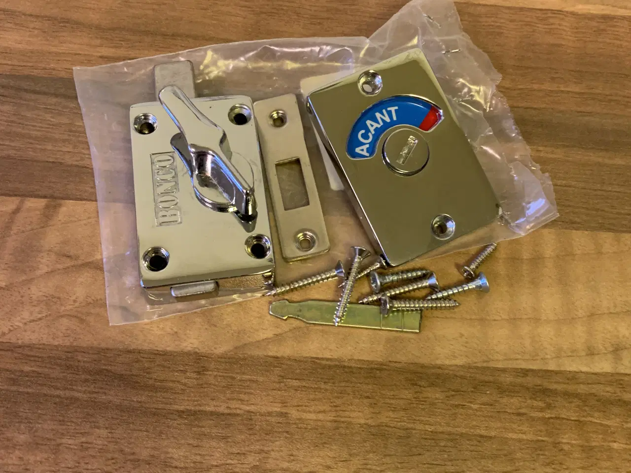 Billede 3 - Toiltskilt med alt til montering