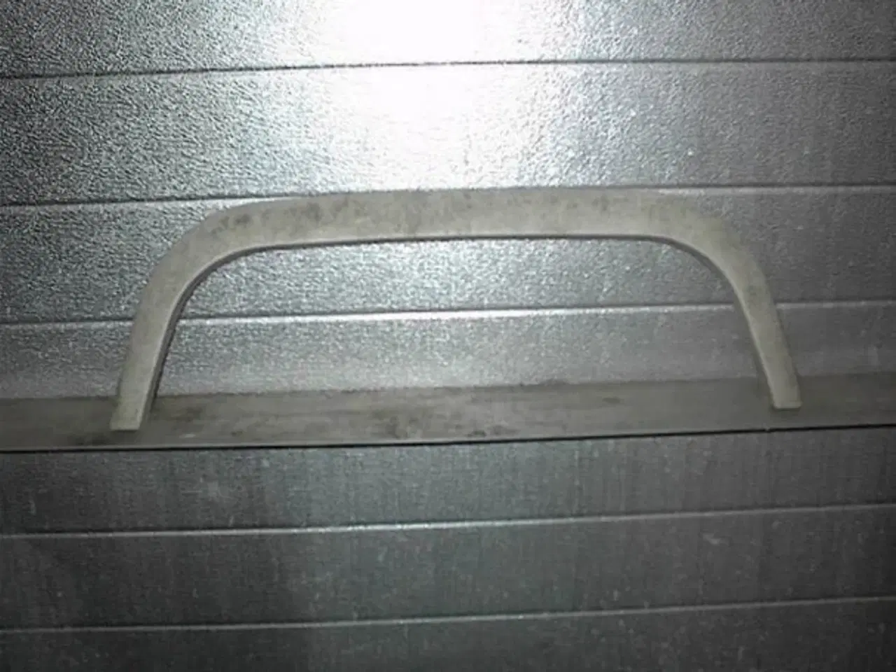 Billede 1 - Skærmkant til Campingvogn