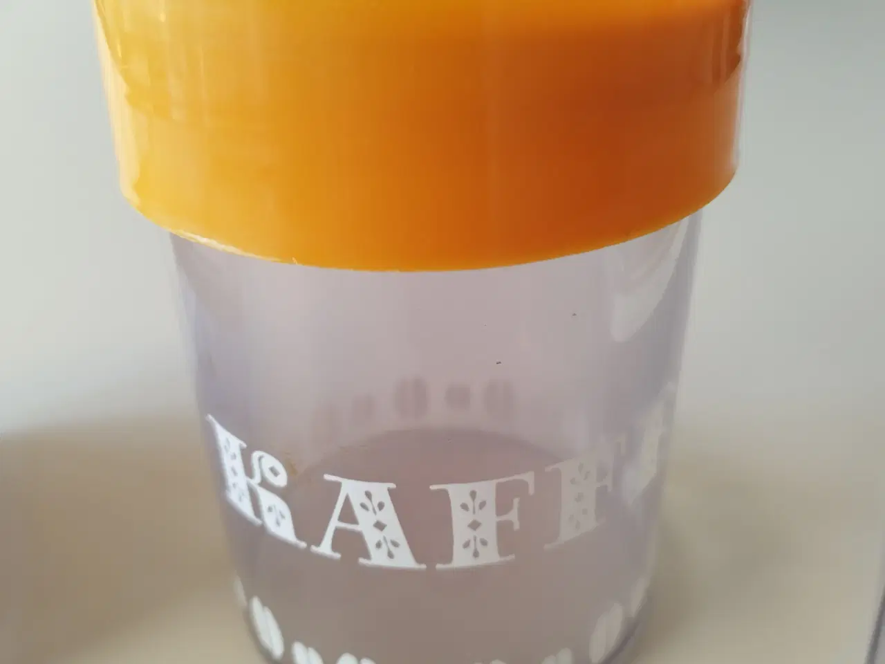 Billede 3 - Plast dåser KOLD design vintage