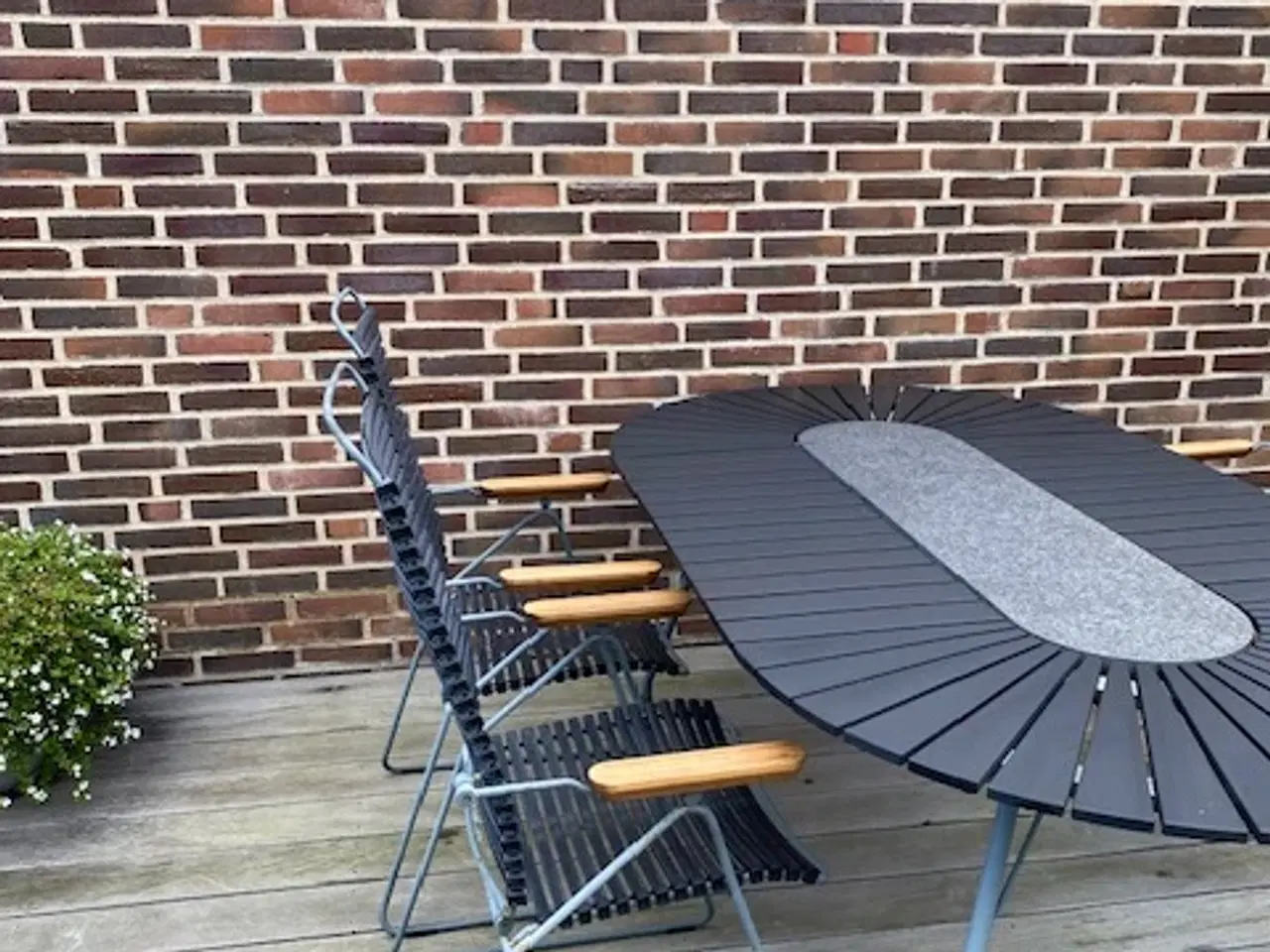 Billede 3 - Elipse havebord + 4stk. Click positionsstole