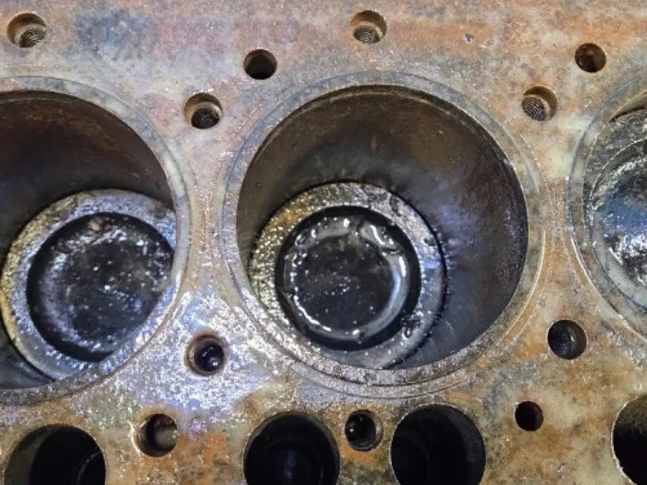 Billede 3 - John Deere 6068 HRT82 Motor R516310