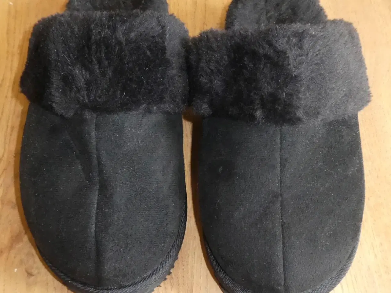 Billede 1 - Nye hjemmesko