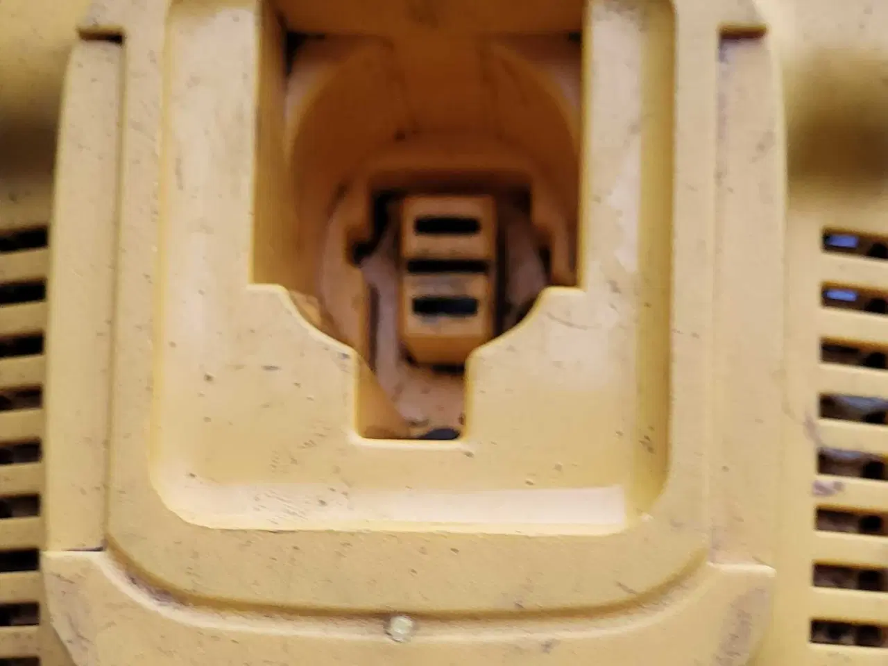 Billede 1 - Oplader til Dewalt bore-skrue maskine 