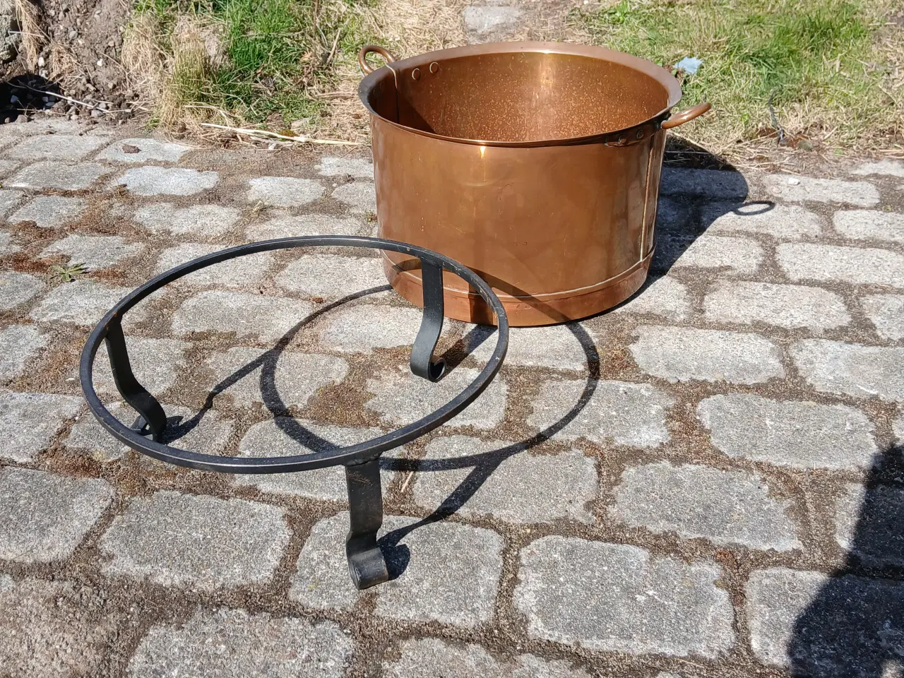 Billede 2 - Kobber Brændespand på Opsats