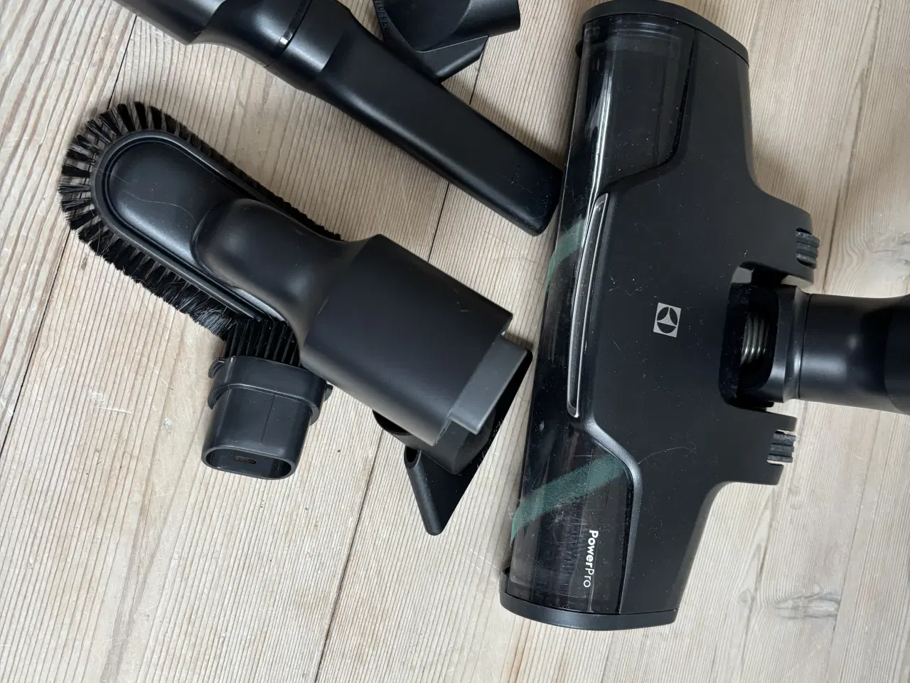 Billede 4 - Ledningsfri støvsuger Elektrolux