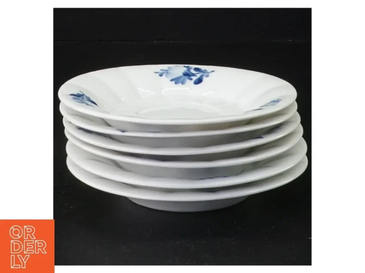 Billede 1 - Blå blomst porcelænstallerkner fra Royal Copenhagen (str. Diameter 14 cm)