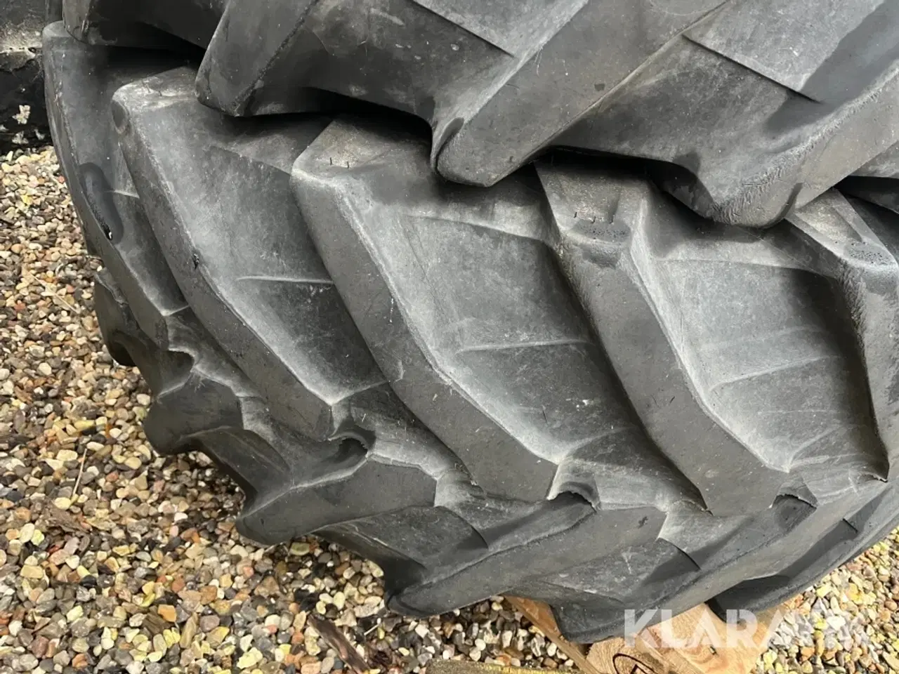 Billede 12 - Traktordæk Trelleborg 480/65R28 - 2 styk