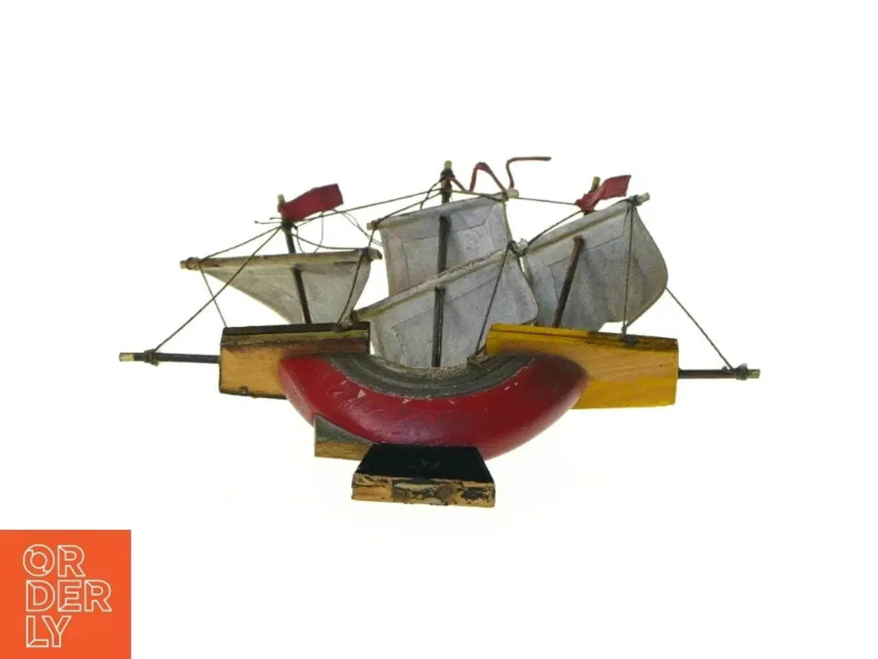 Billede 2 - Vintage Model Træ Skib  Nina - model af Christopher Columbus&#39; Skib 1492 (str. 13 cm)