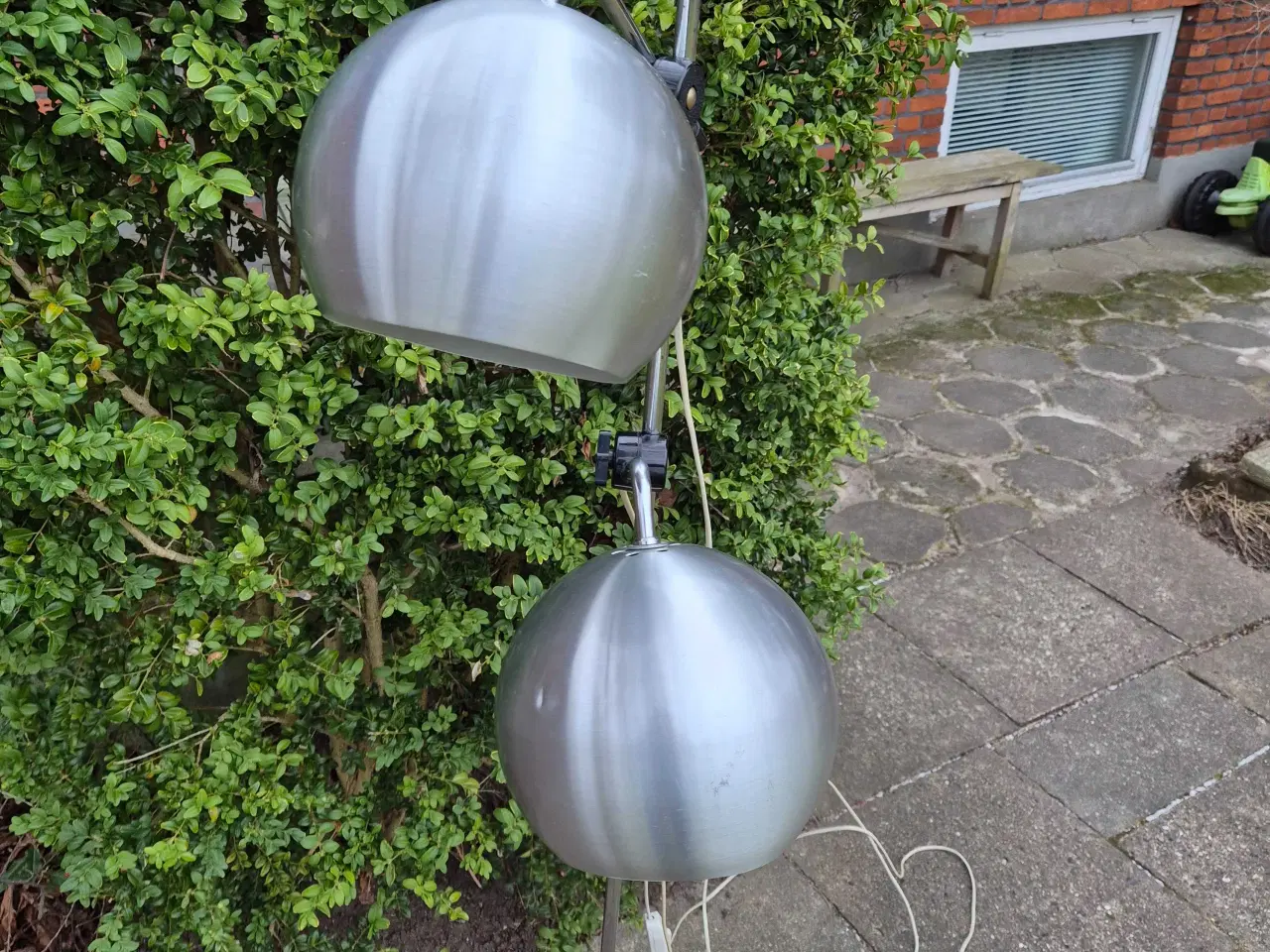 Billede 1 - Retrolampe med skønne kugleskærme 