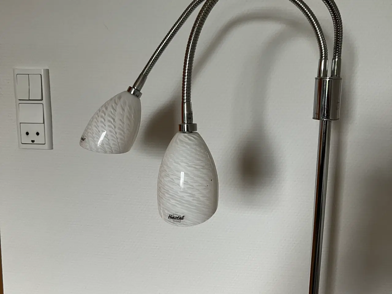 Billede 1 - Herstal lampe