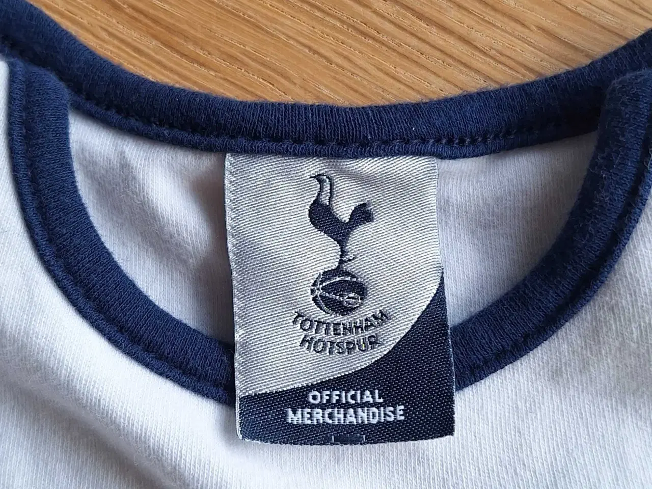 Billede 3 - Kjole med bodystocking 