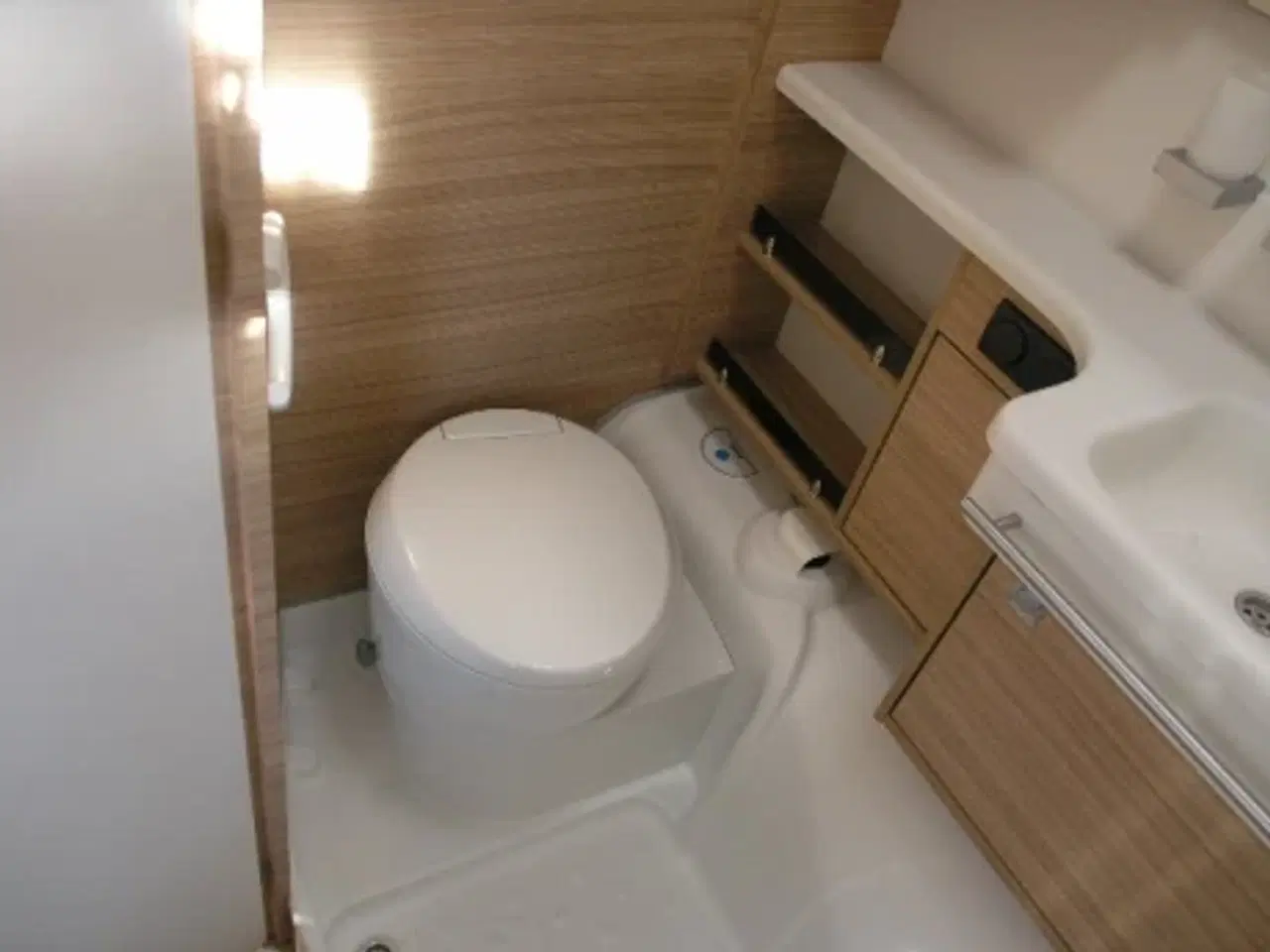 Billede 8 - Dethleffs Camper 460 EL