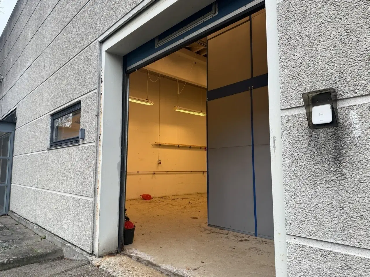 Billede 4 - Højloftet lager med fleksibelt valg af kontor