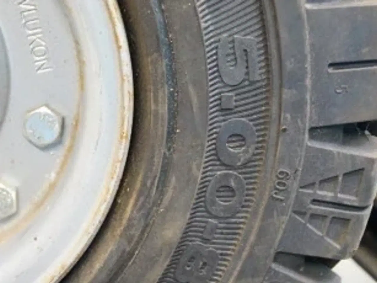 Billede 14 - Hydraulisk støttehjul