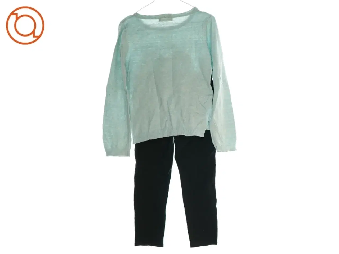 Billede 2 - Bluse og bukser fra H&M (str. 122)