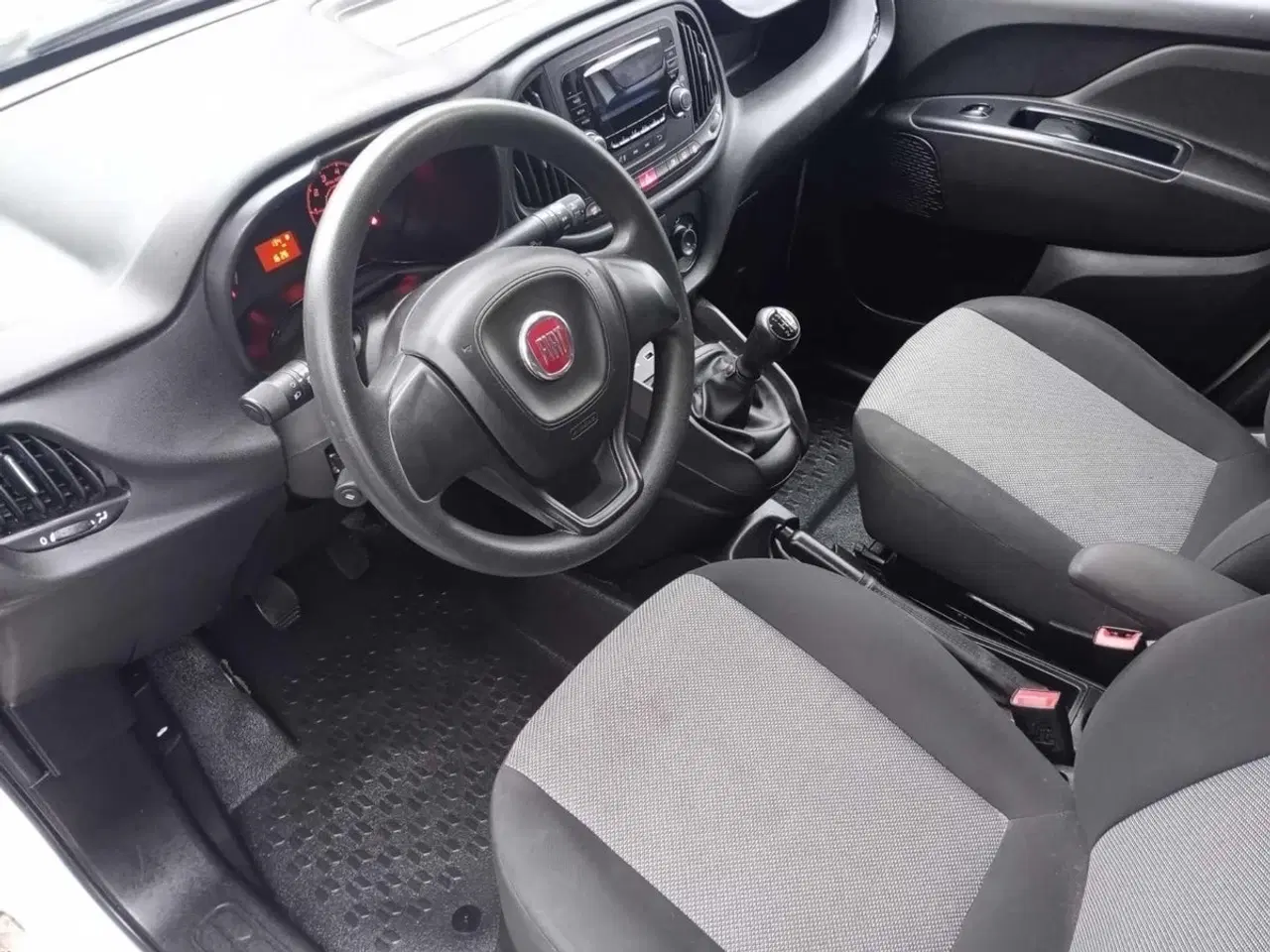 Billede 6 - Fiat Doblò Cargo 1,3 MJT 95 Basic L1