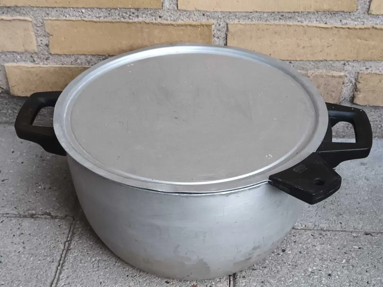 Billede 4 - 2 gode gryder