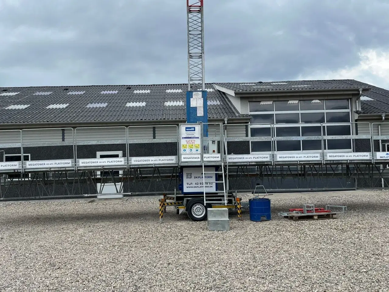 Billede 5 - Manitou Mandskabskurv arbejdsplatformen, Byggeelevatorer, mastklatreplatforme, byggehejs, Climber, buildclimber