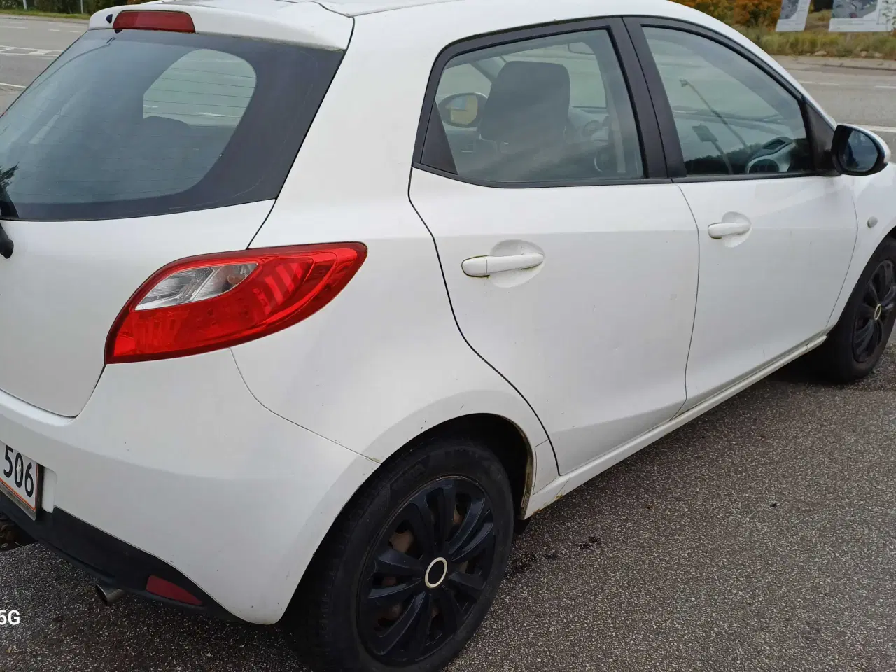 Billede 3 - Mazda 2 1.3 benzin 2009