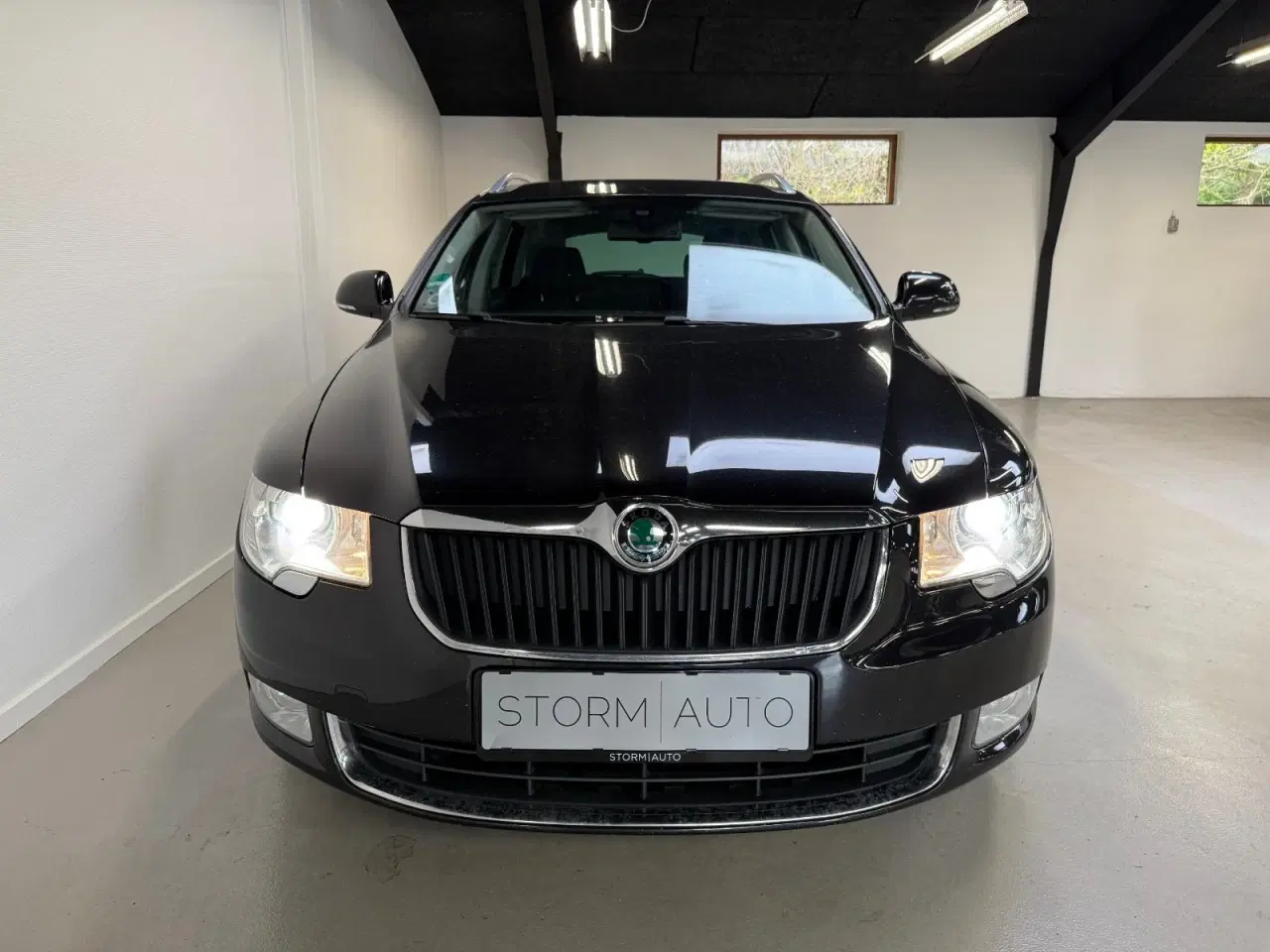 Billede 5 - Skoda Superb 2,0 TDi 140 Elegance Combi DSG