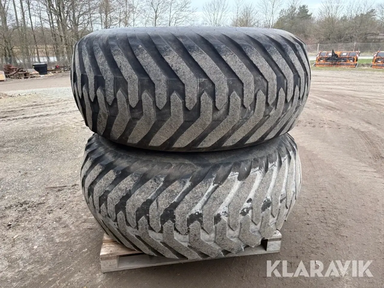 Billede 1 - Dæk med fælge Trelleborg Twin 404 græs 2 styk