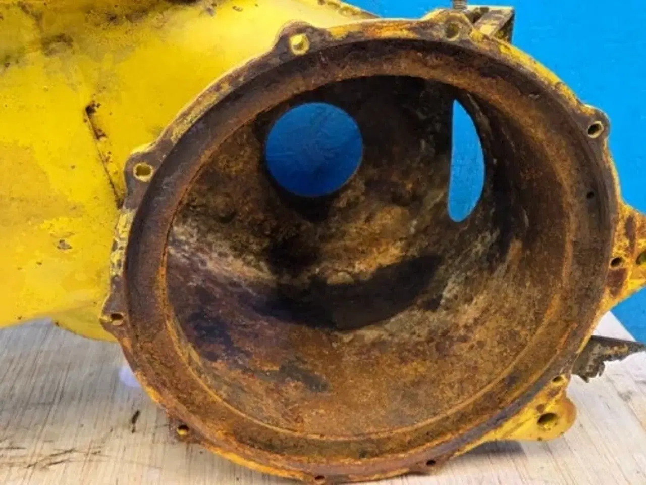 Billede 7 - New Holland 1550S Tømmerør Hus 80350390